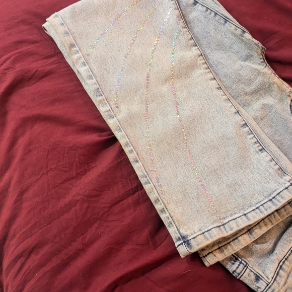 Designer Jeans - Picture 6 of 8